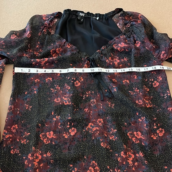 PAIGE Alexius Blouse In Black Multi - 98% Silk- Size S - Picture 10 of 12